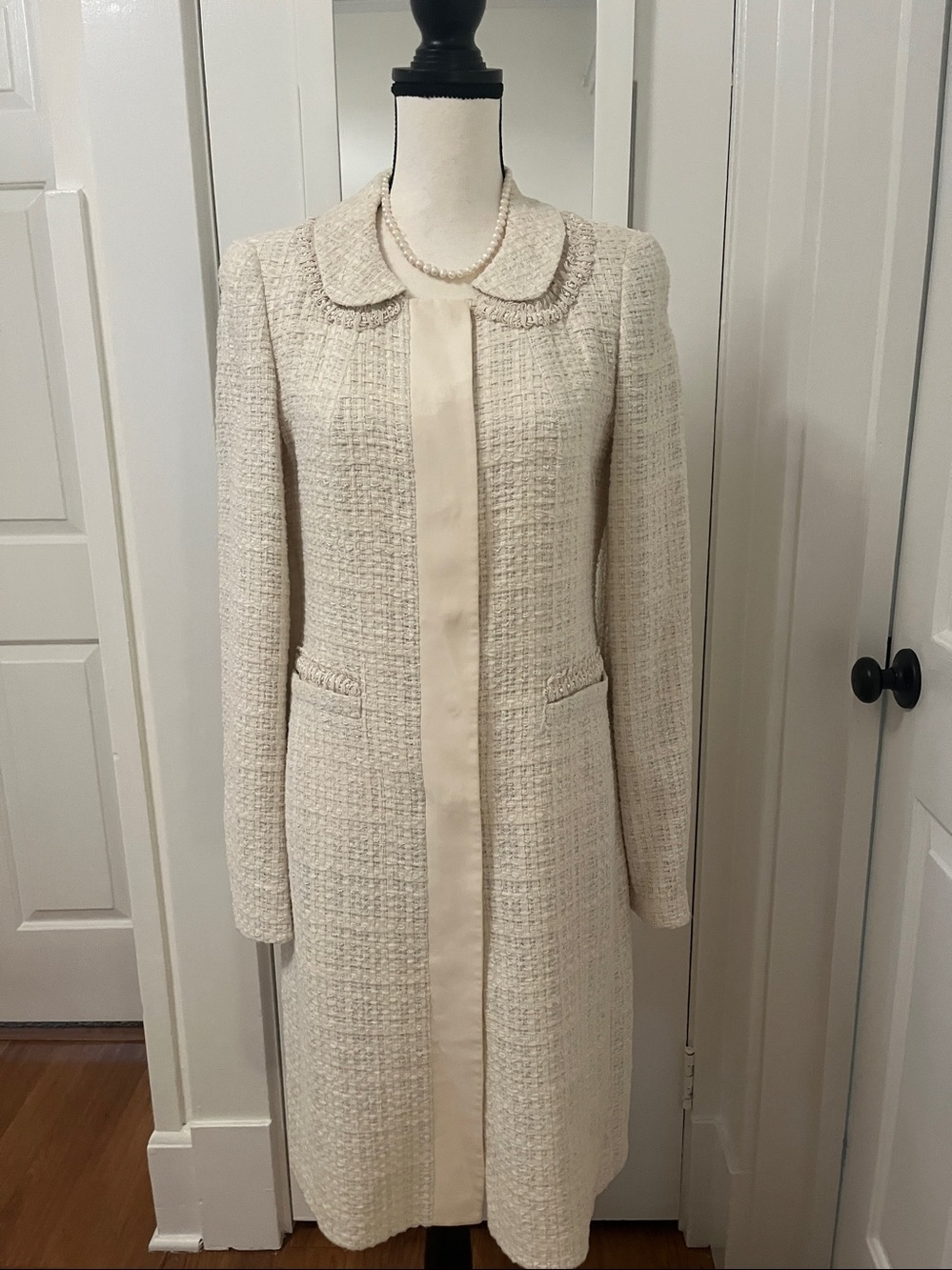 Rena Lange Vintage Ivory Boucle Jacket Coat Embellished Knee Length EUC Sz 8